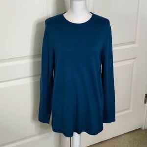 J. Jill dark turquoise size medium sweater, slit sides, long sleeve